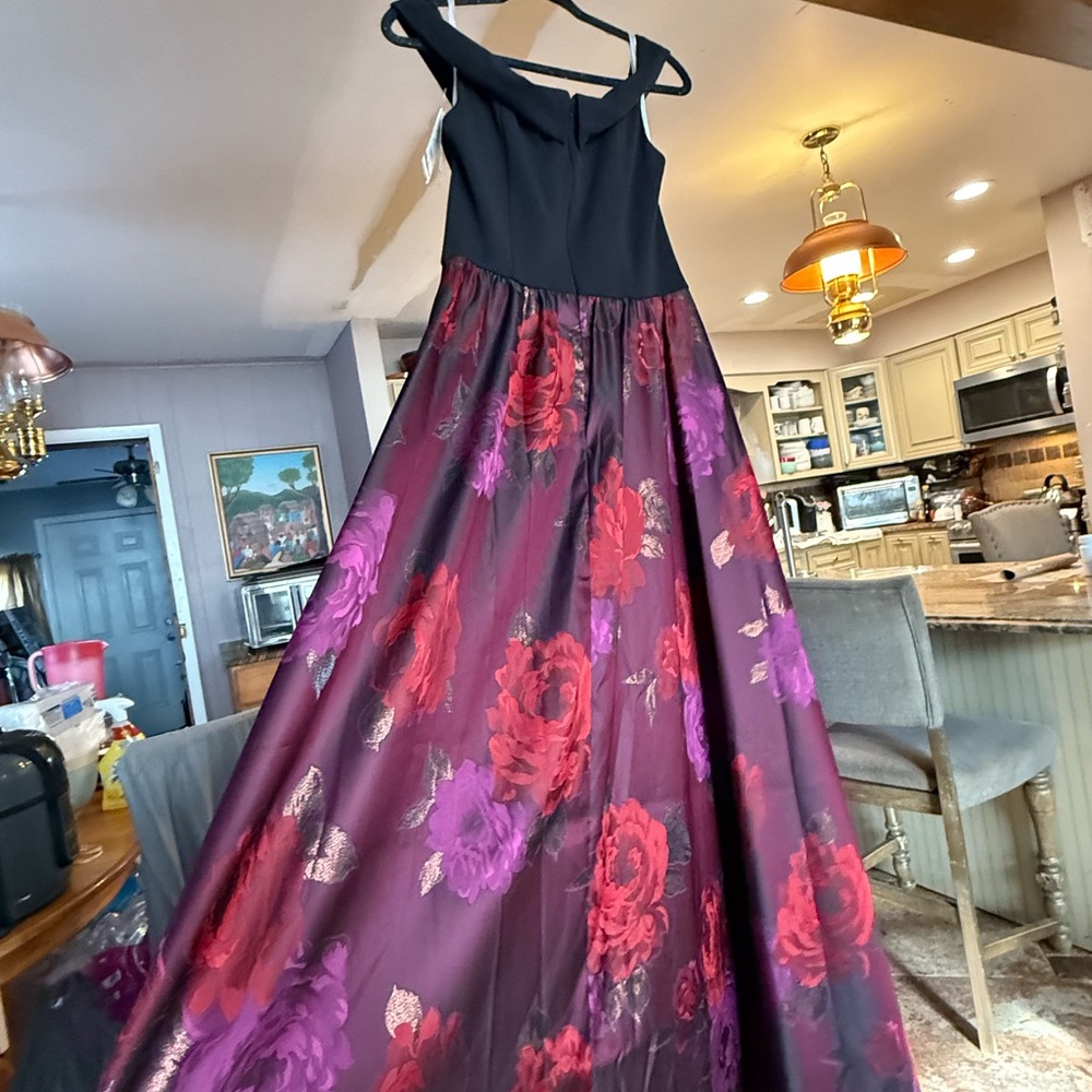 David's Bridal Elegant Dress. Perfect Prom Dress